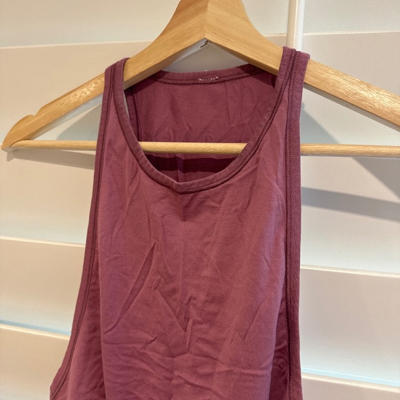 LULULEMON EUC Sweat Date Muscle Tank Top Figue Mauve 4 Cotton - Picture 4 of 9